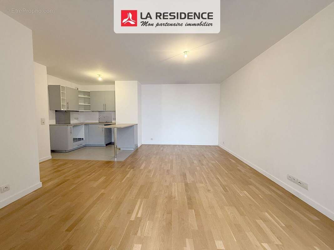 Appartement 55 m² à Velizy-Villacoublay  - photo 2