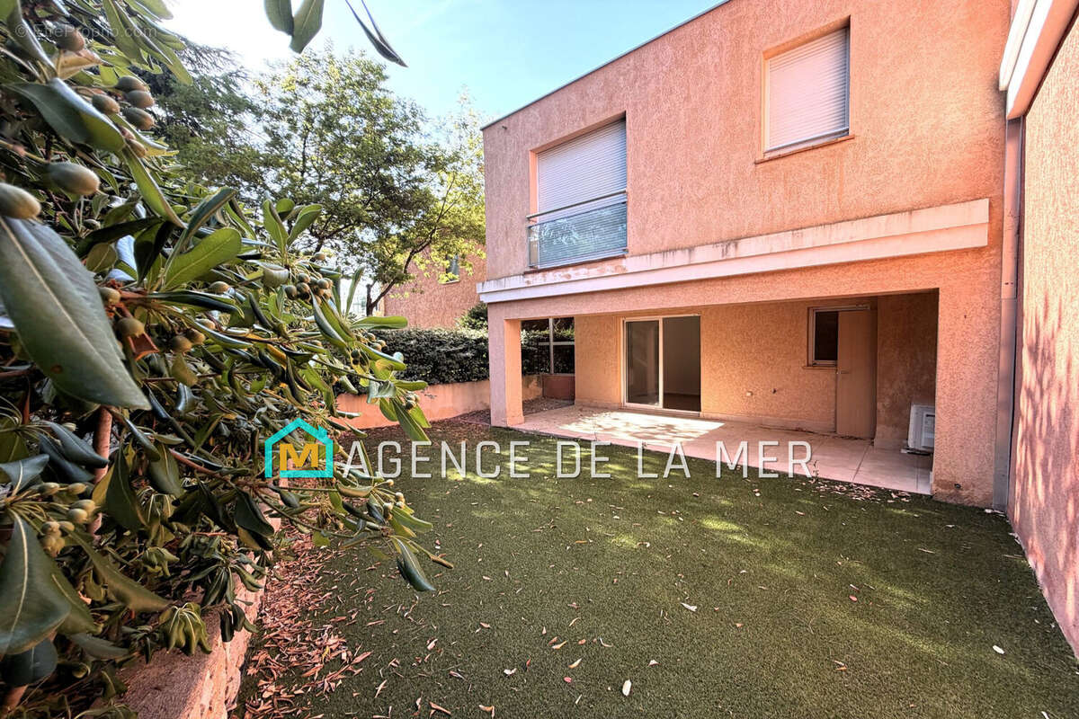 Appartement à MANDELIEU-LA-NAPOULE