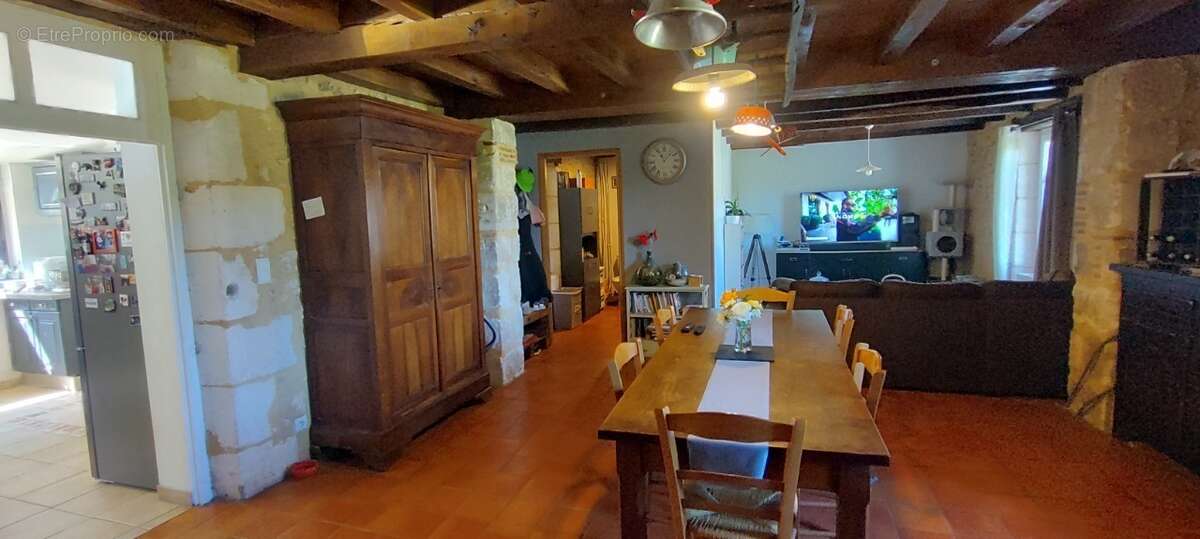 Maison à SAINTE-ALVERE