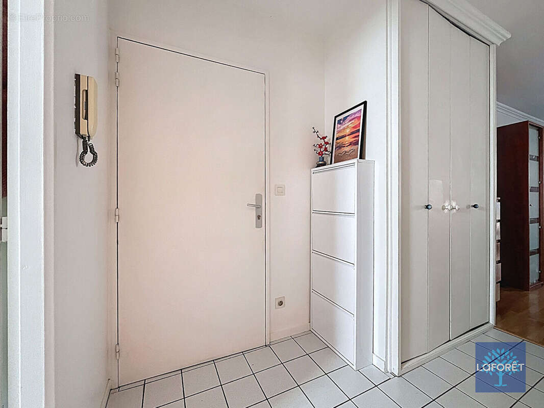 Appartement à CHILLY-MAZARIN