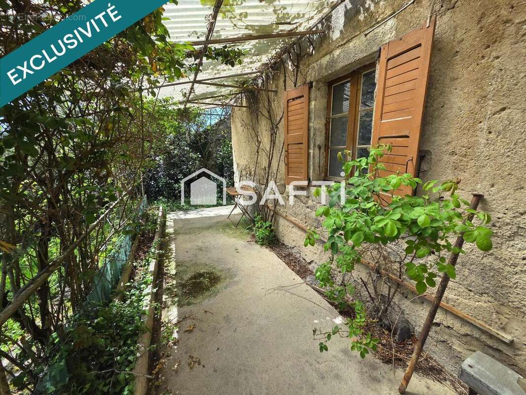Maison 100 m² à Senergues  - photo 7