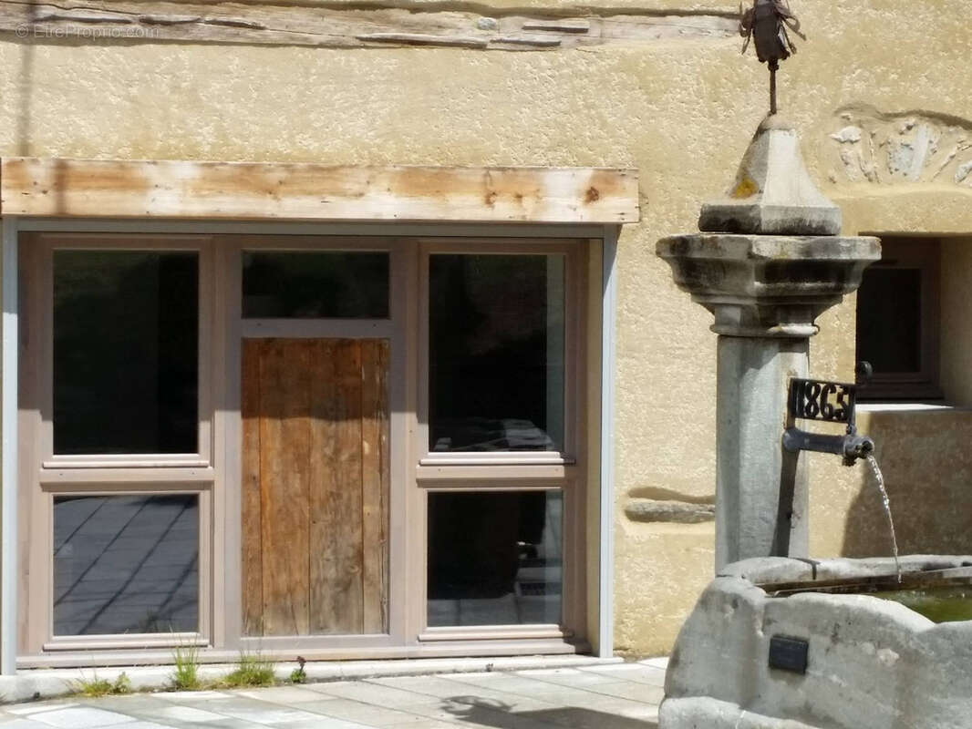 Appartement à SOLLIERES-SARDIERES