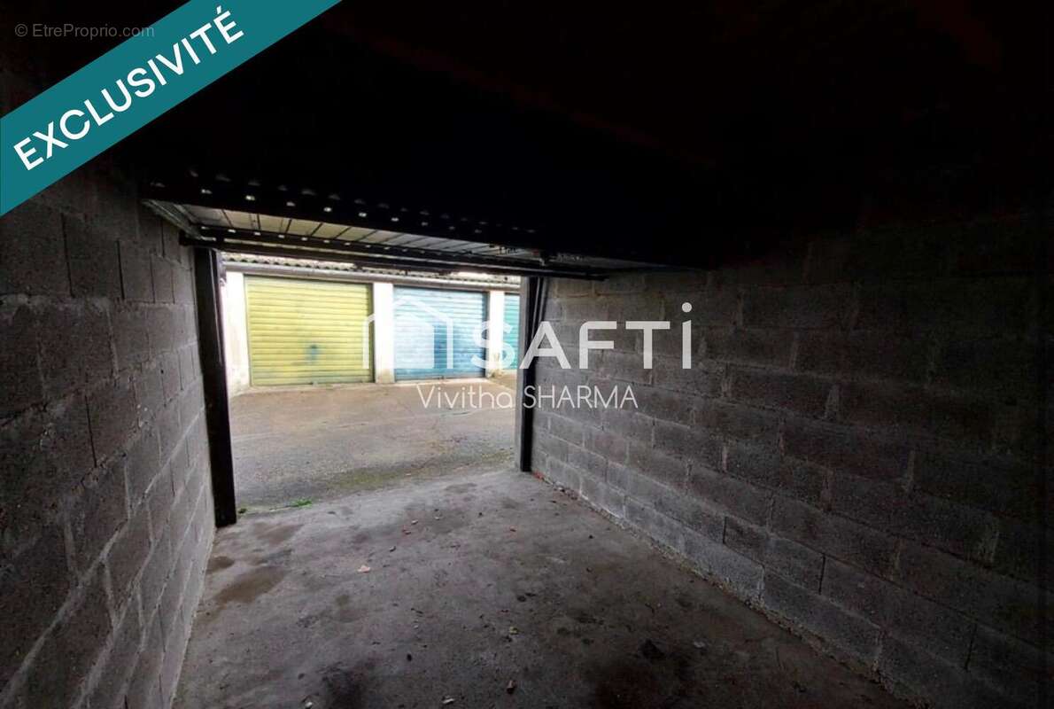 Photo 2 - Parking à ANTONY