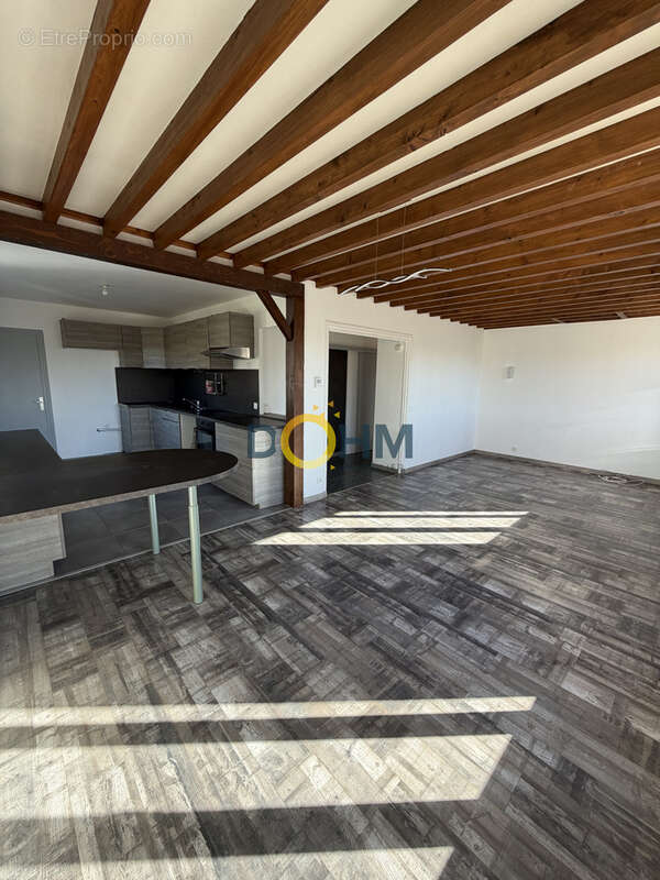 Maison à SALT-EN-DONZY