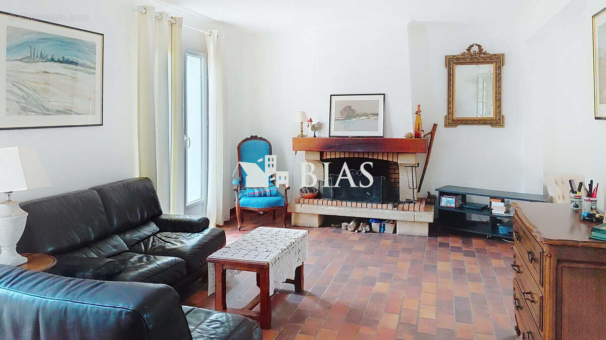 Maison 124 m² à Caumont  - photo 2