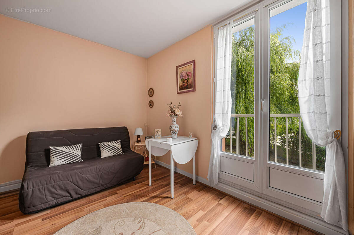 Appartement à CHAVILLE