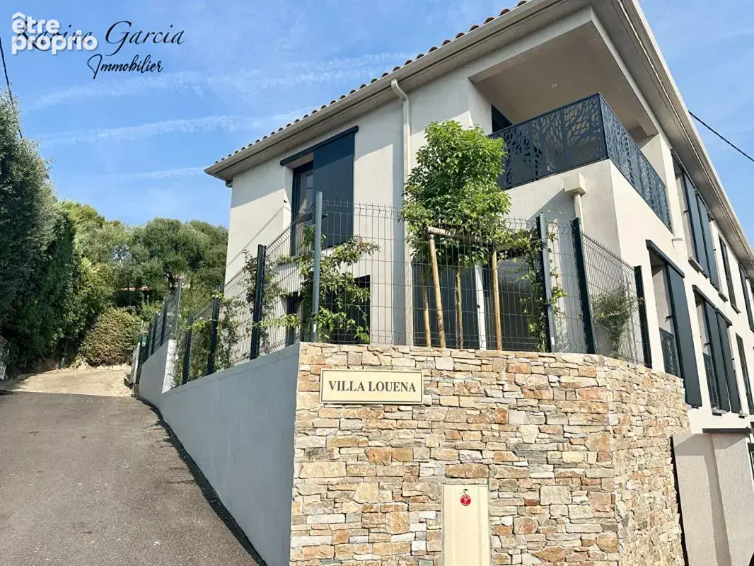 Six fours les plages - construction recente - appartement de type 3 - jardin 72 m² - parking privatif sous sol - photo 13