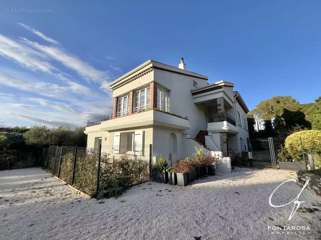 Appartement à SAINT-RAPHAEL