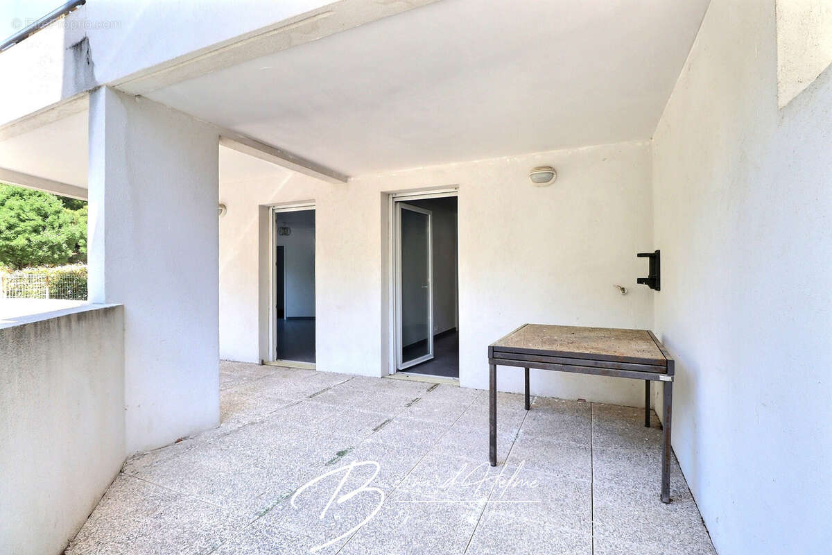 Appartement à MARSEILLE-9E