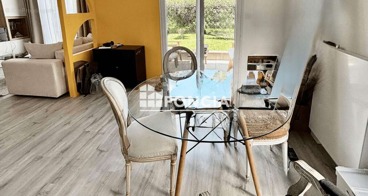 Appartement à CHAMPIGNY-SUR-MARNE