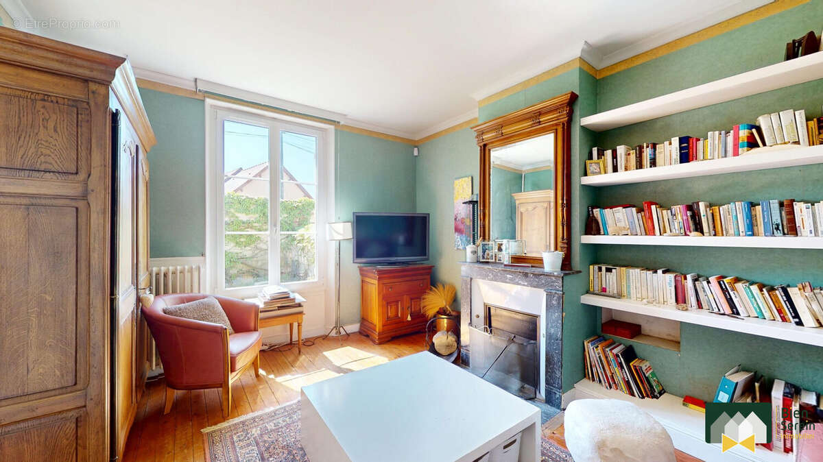 Salon - Maison à LEVES