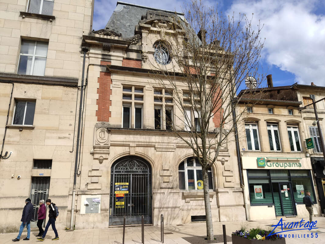 Local professionnel et commercial  'faire offre !!!' - photo 8