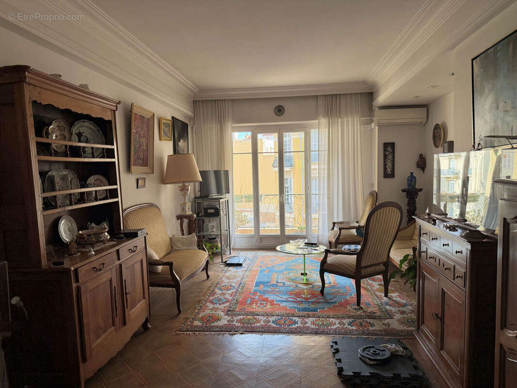 Photo 2 - Appartement à NICE