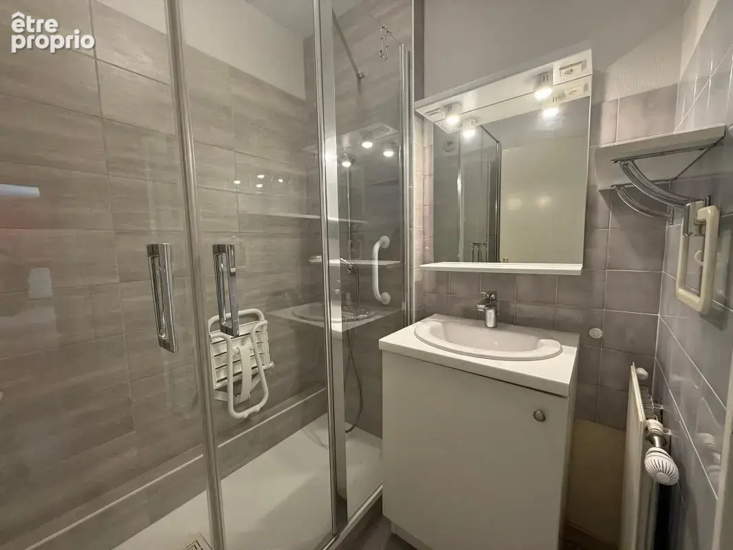 Appartement À Vendre - photo 4
