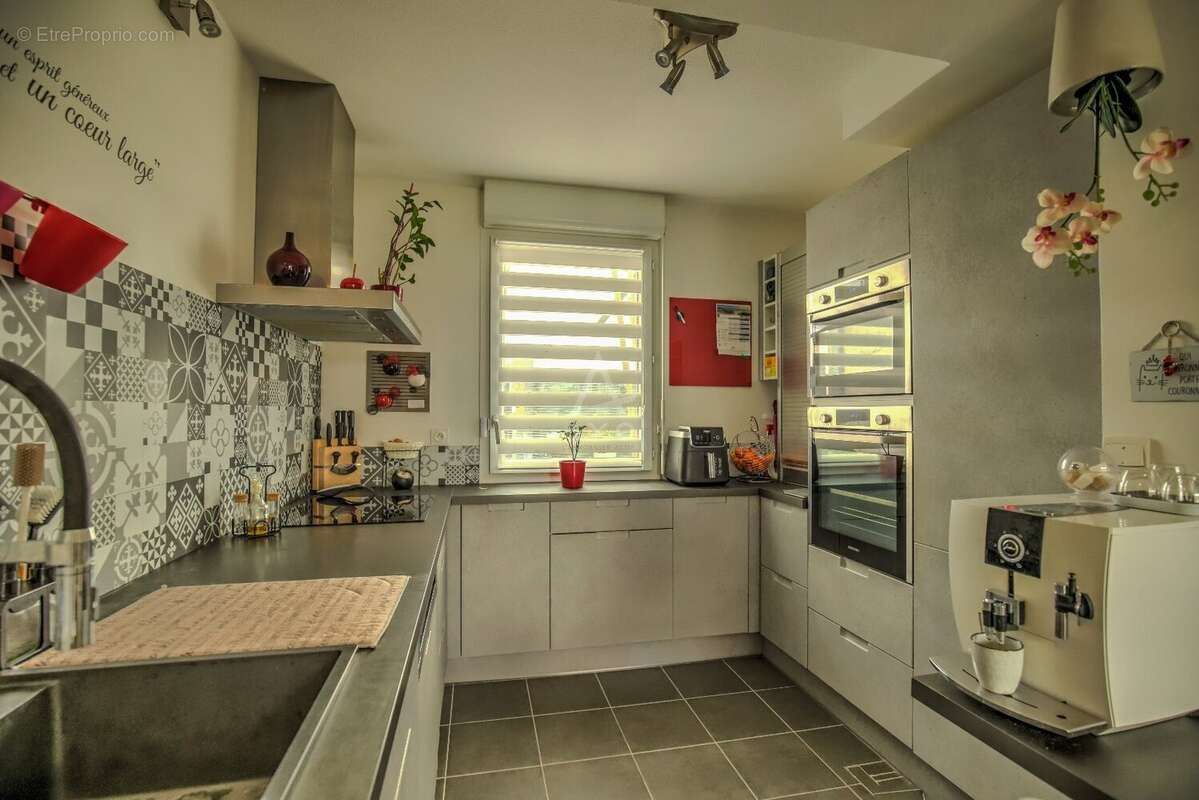 Maison à LESPINASSE