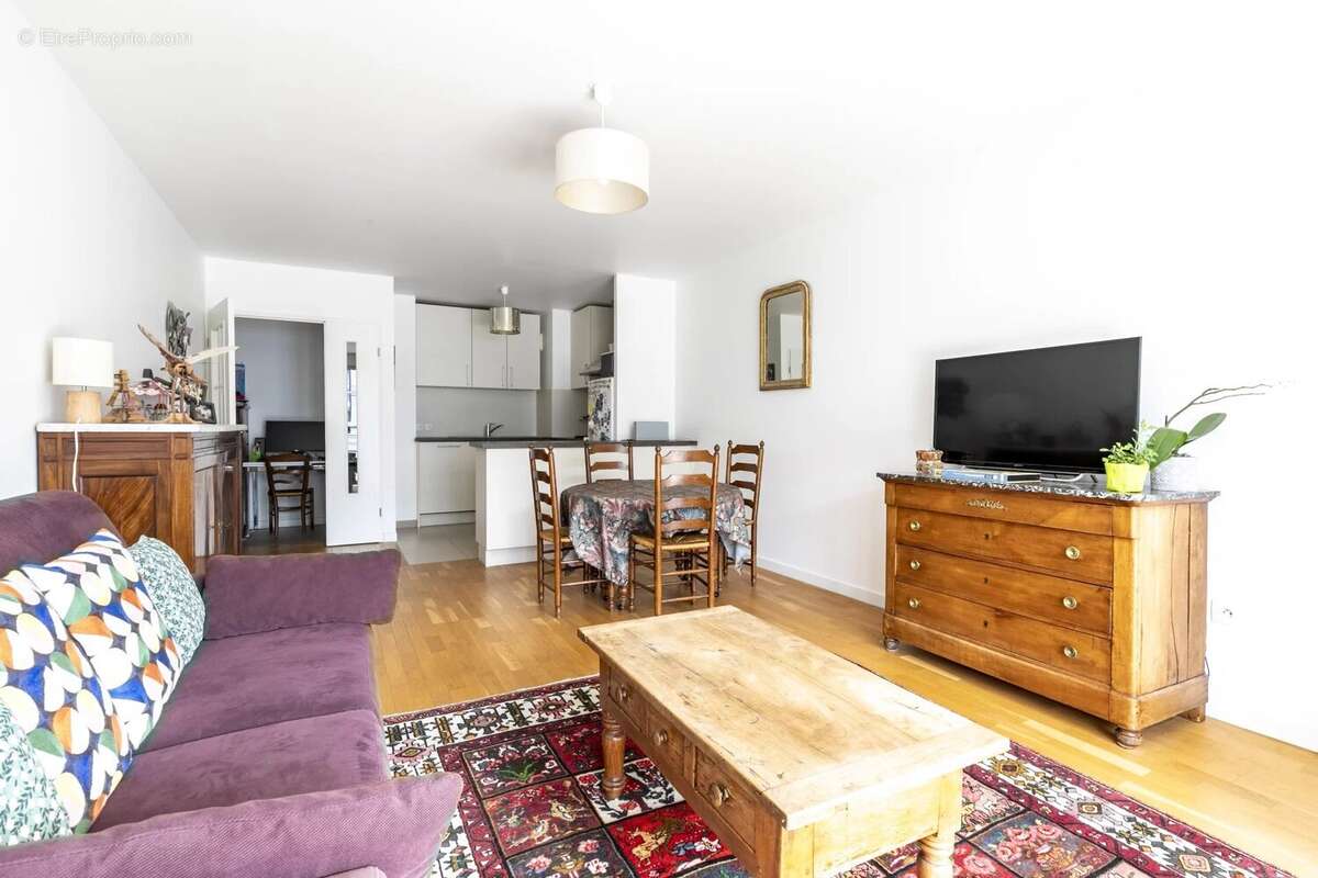 Appartement à CHAVILLE