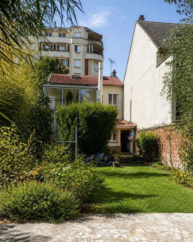 Maison de 4 pièces de 76 m² à Montreuil - photo 2