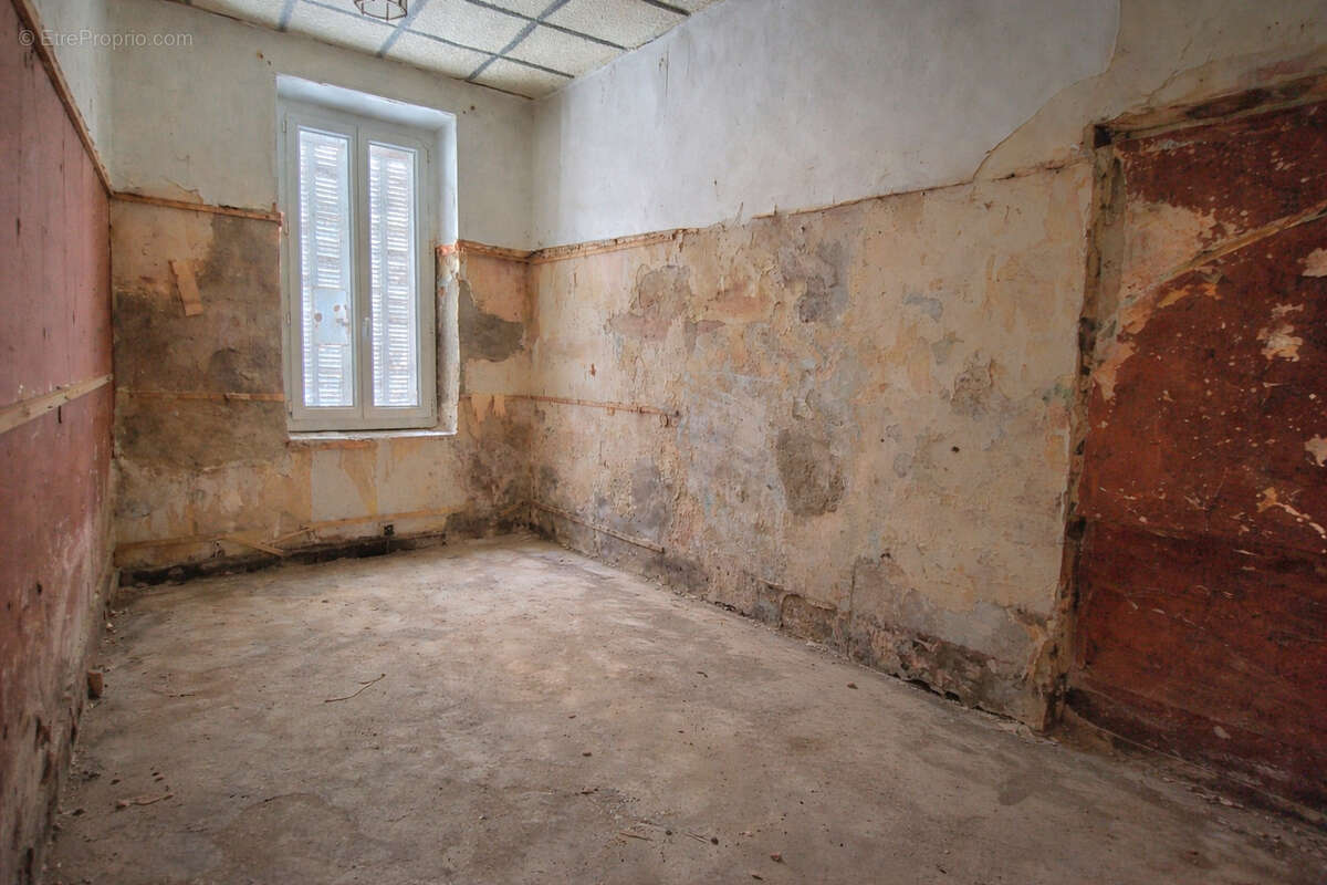 Appartement à MARSEILLE-7E