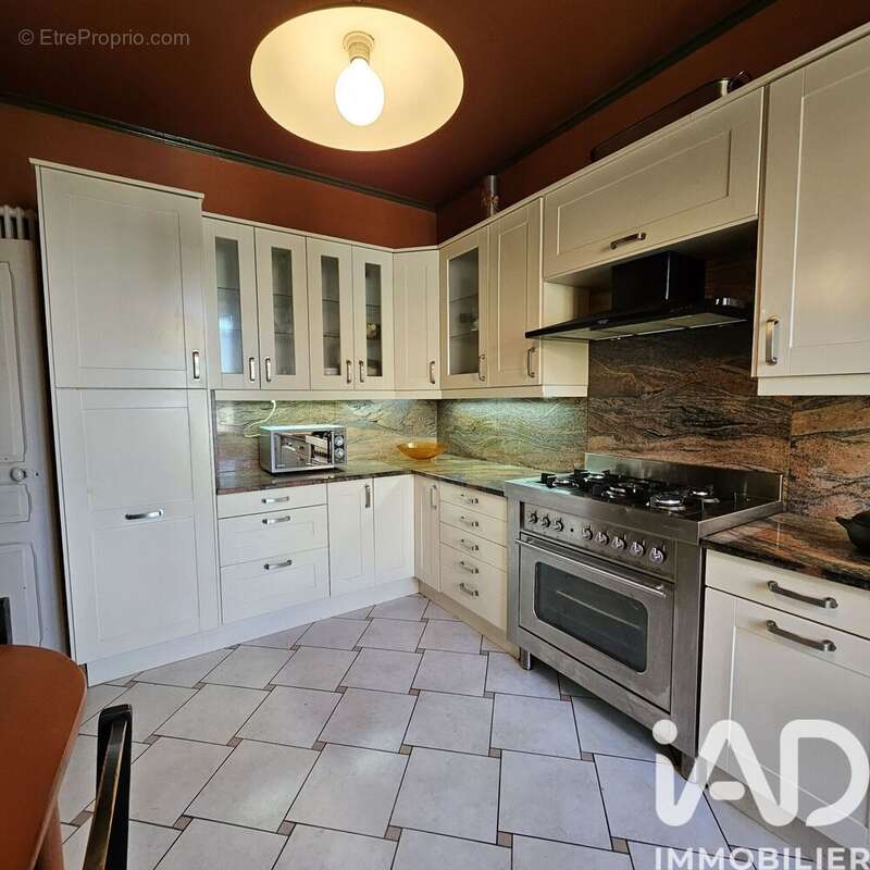 Photo 2 - Maison à ETAIN