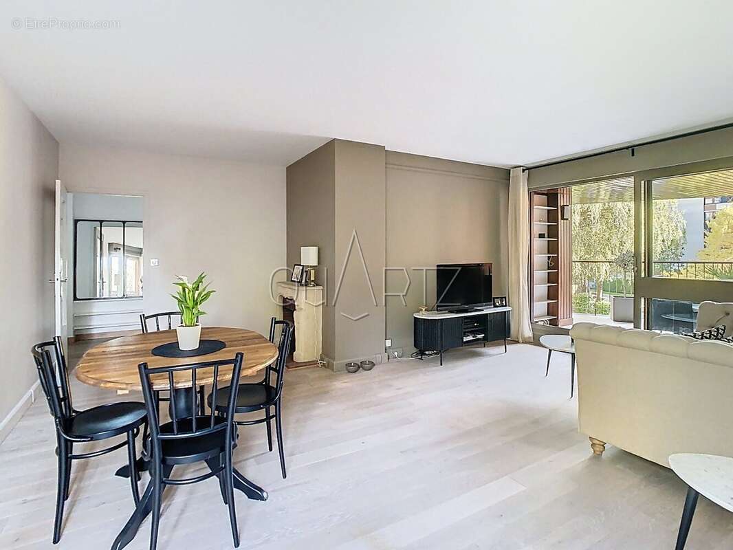 Appartement à LE CHESNAY