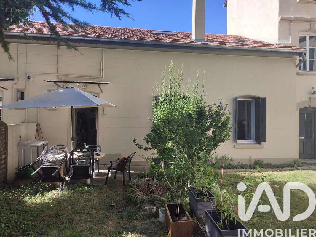 Photo 2 - Appartement à SAINT-ETIENNE