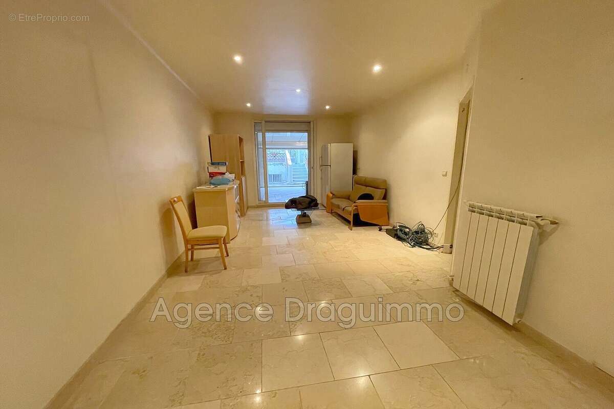 Maison à DRAGUIGNAN