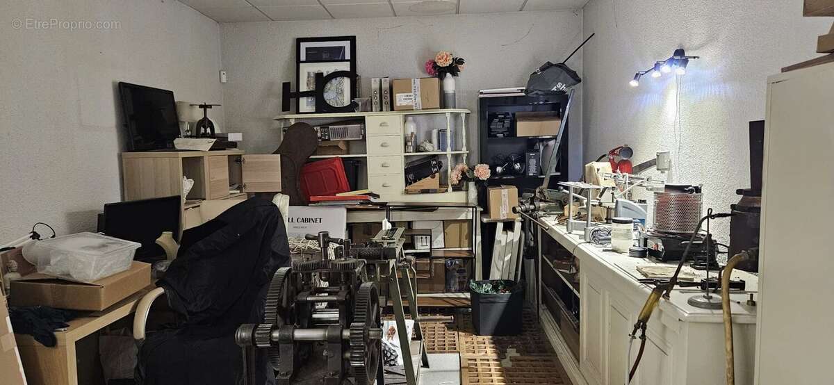 Aix-les-Bains à vendre fonds de commerce bijouterie 55m² - photo 10