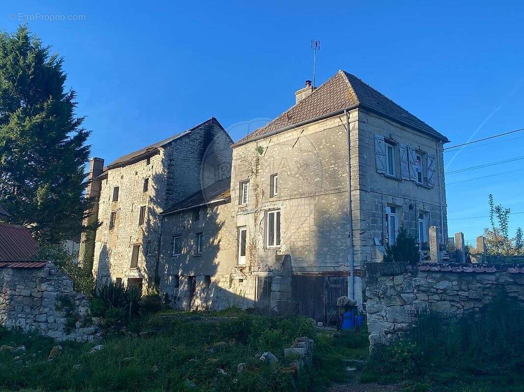 Maison à CHANTILLY