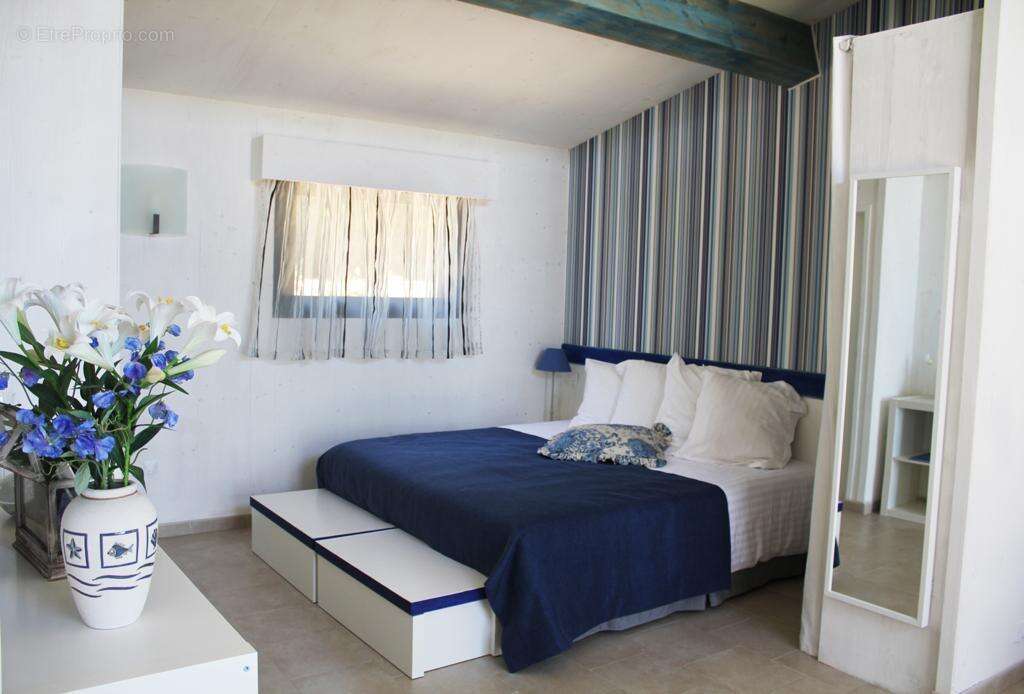 Villa vue mer avec chambres d'hotes et gites independants - photo 7