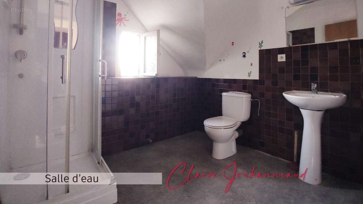 Maison à SAINT-MALO-DE-GUERSAC