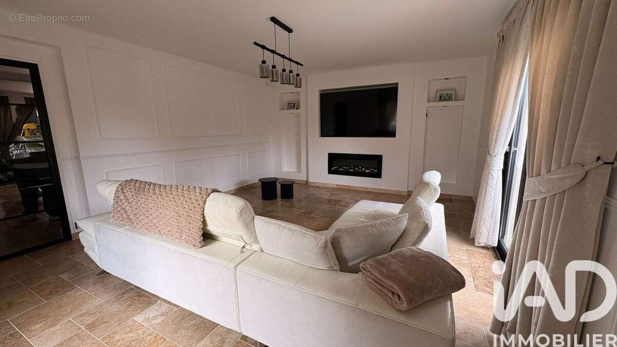 Photo 6 - Maison à MONTFERMEIL