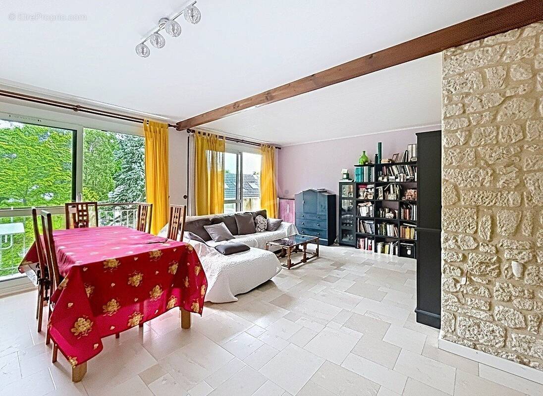 Appartement à BRETIGNY-SUR-ORGE