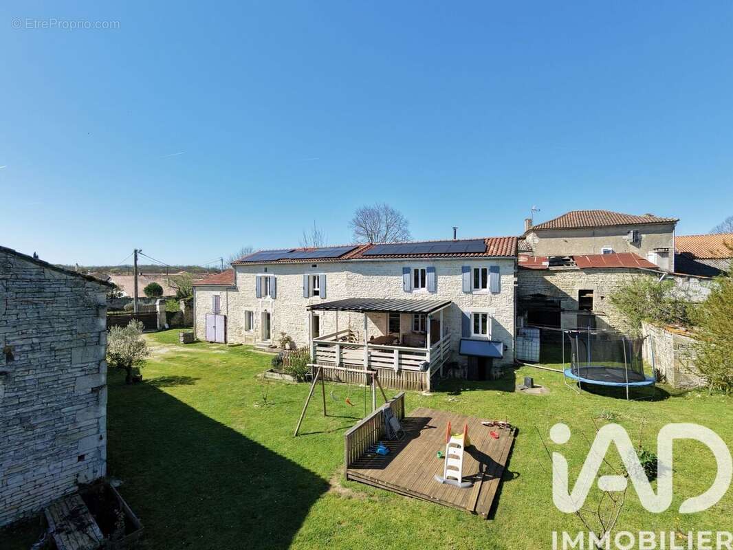 Photo 9 - Maison à MAINE-DE-BOIXE