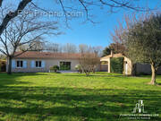 JARDIN - Maison à FONTENAY-LE-COMTE