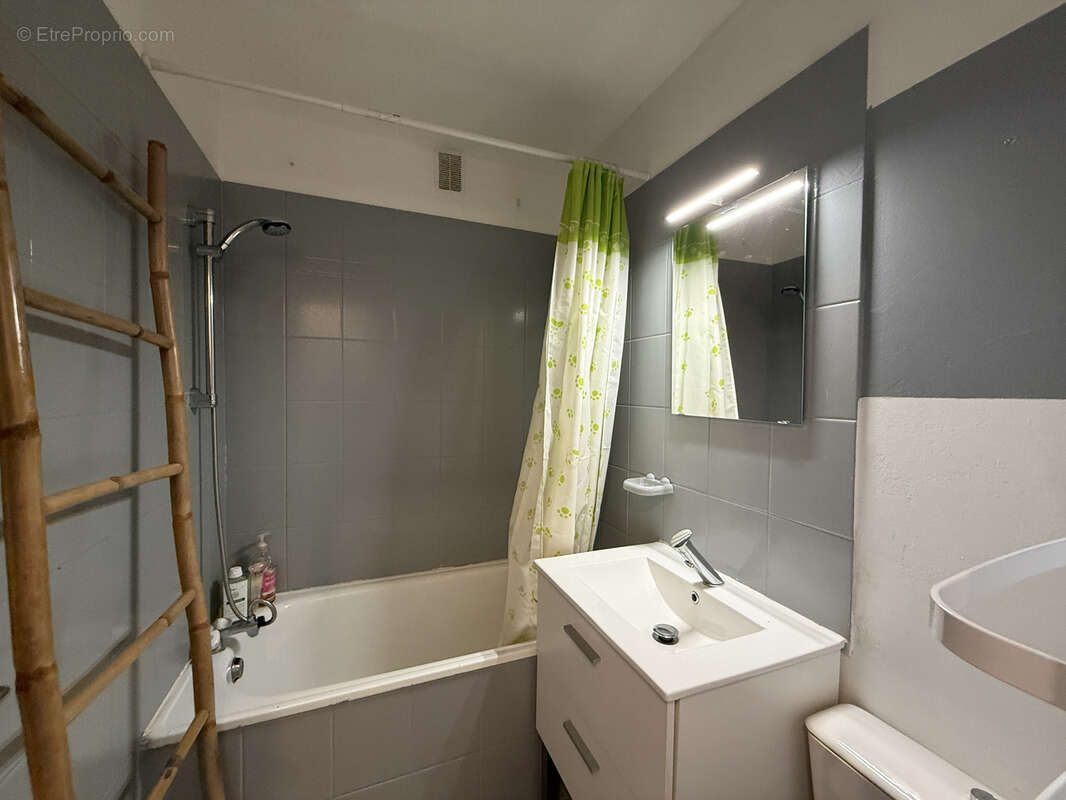 Appartement à GRUISSAN