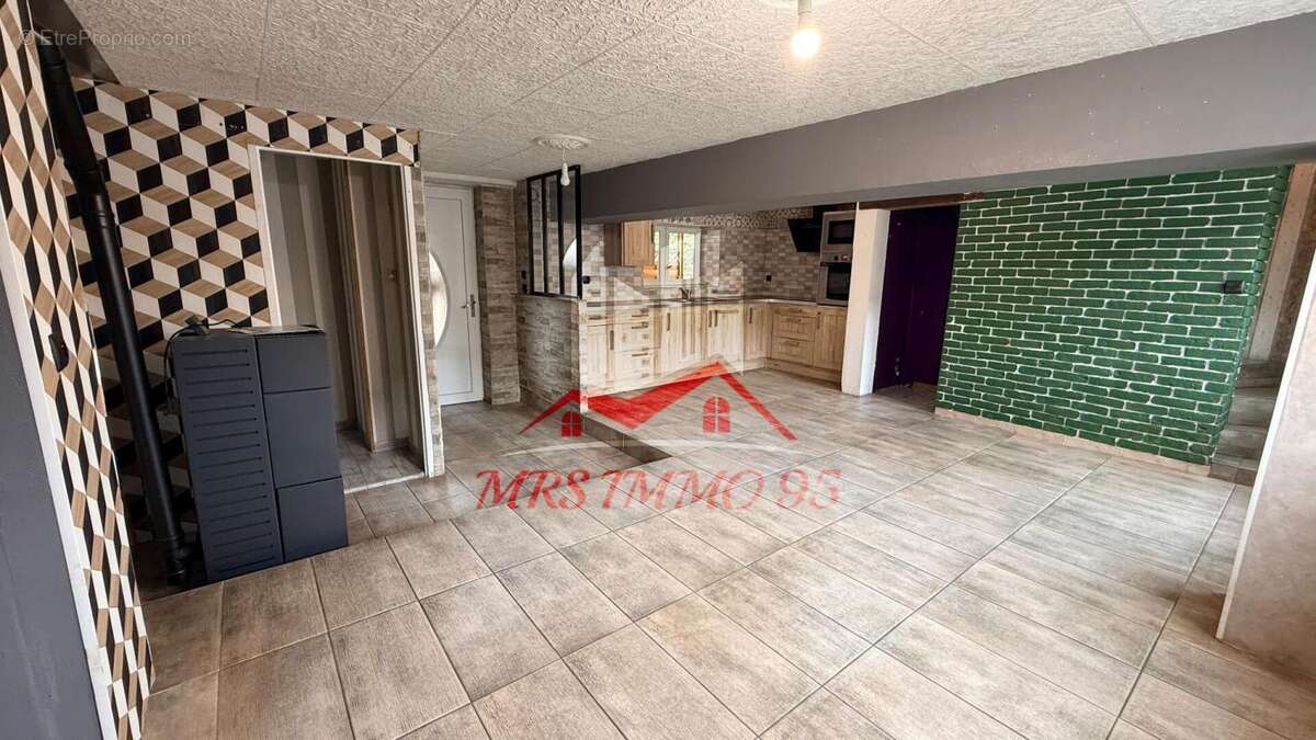 Maison à VEMARS