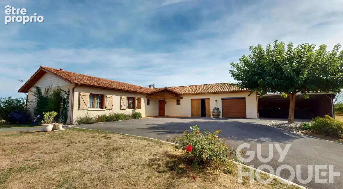 Photo Maison à Puyol-Cazalet au prix de 264 900€