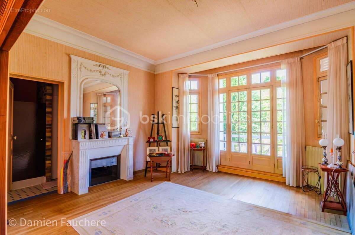 Élégante Demeure d'Architecte (1927) dans parc arboré de 1 785 m² - photo 4