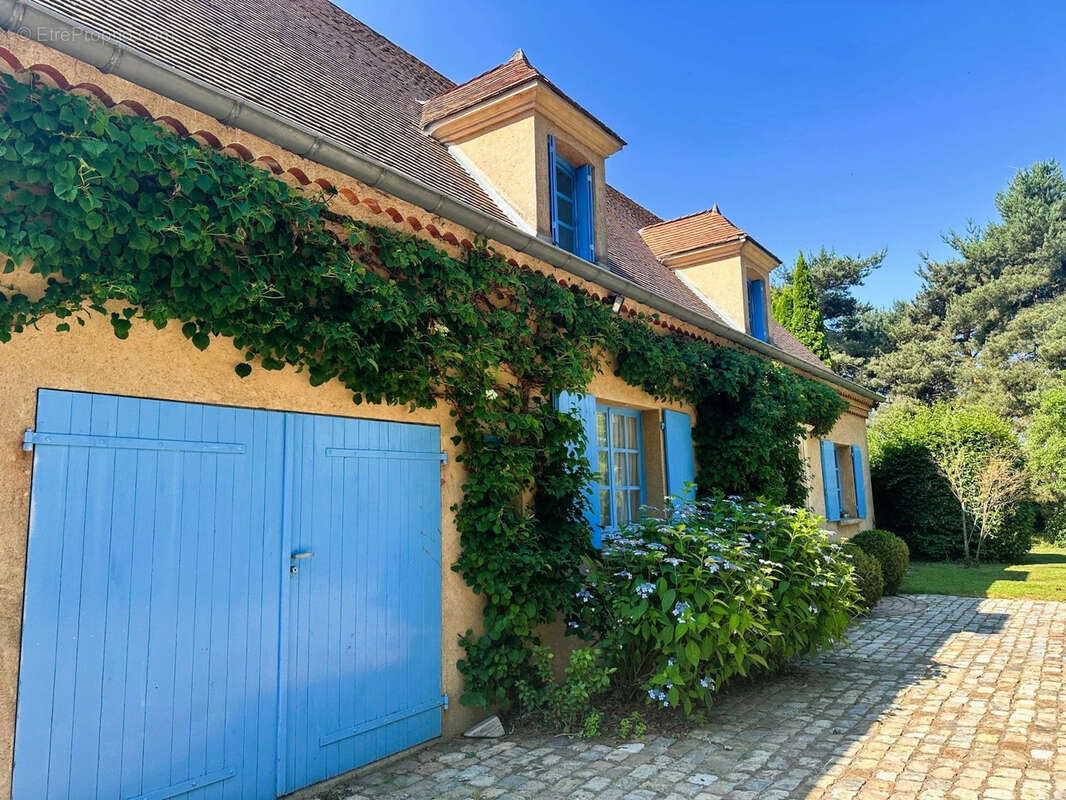Maison à MOLLES