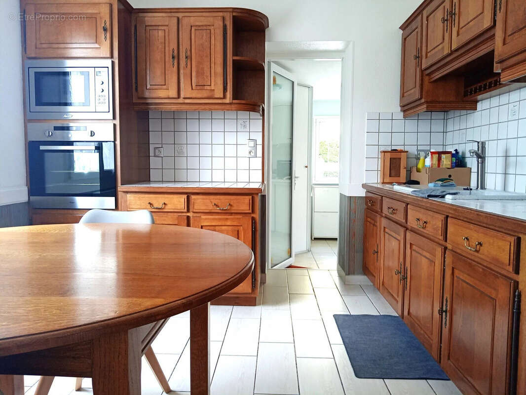 Maison à SAINT-HERBLON