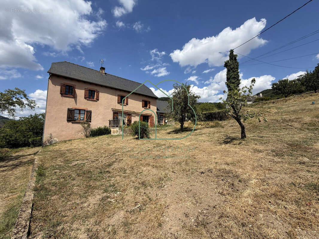 Maison 175 m² à Conques  - photo 4