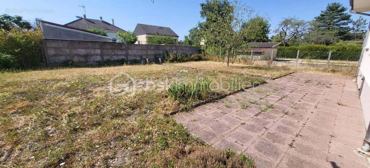 Maison familiale de plain-pied – La Chapelle-Saint-Mesmin - photo 10