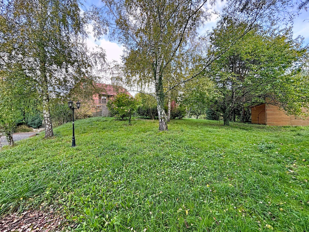 Maison à COURCELLES-LES-MONTBELIARD