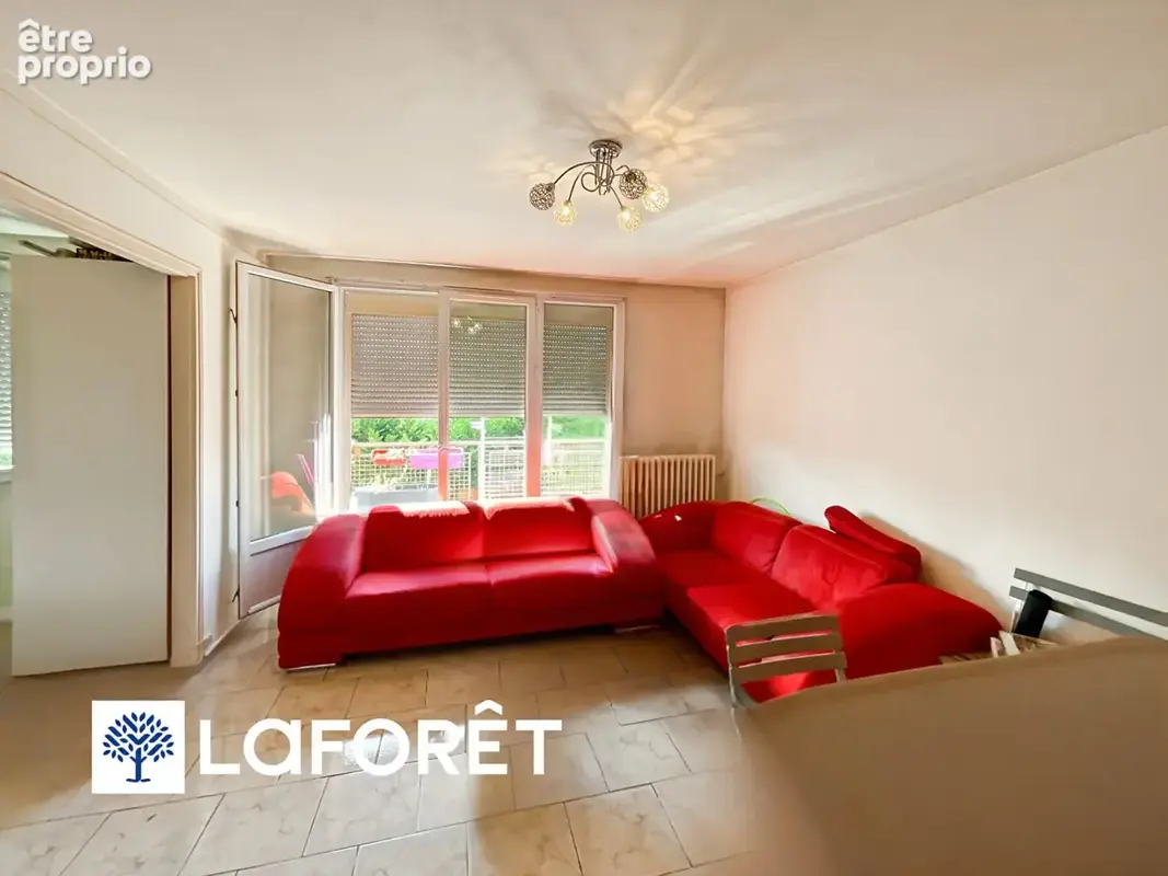 Appartement de 4 pièces (65,11 m²) en vente à EPINAY SUR ORGE - photo 2