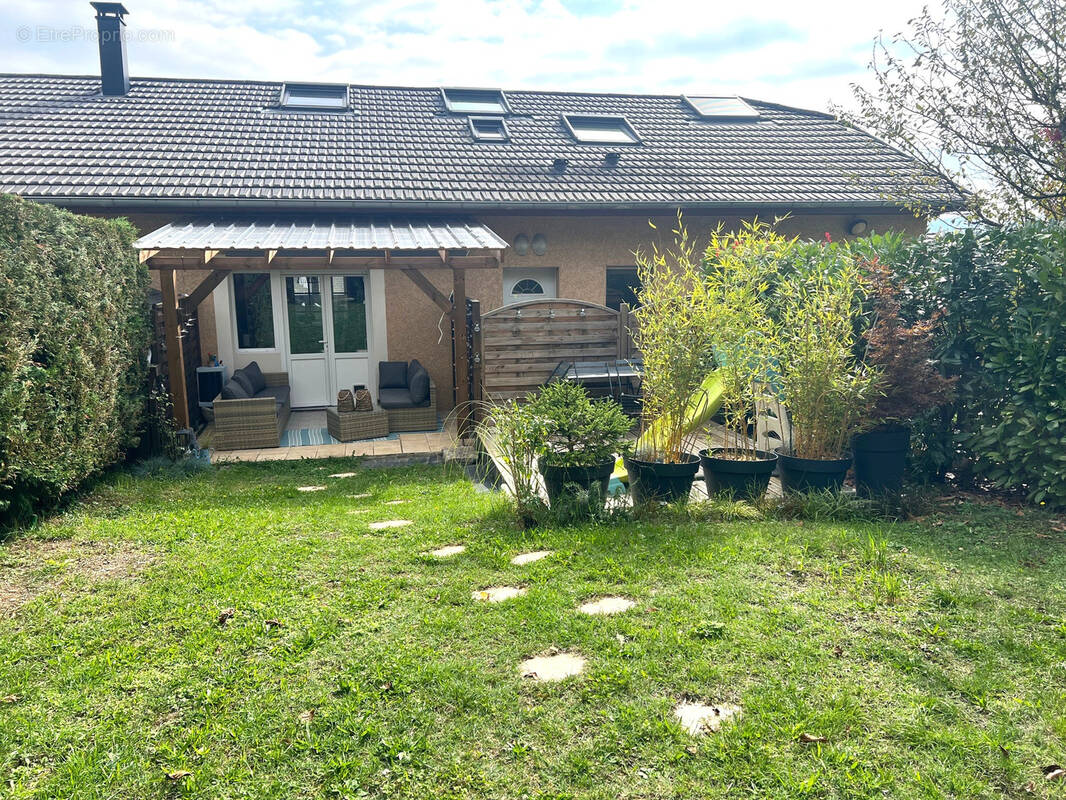 Appartement à SAINT-PIERRE-D&#039;ALBIGNY