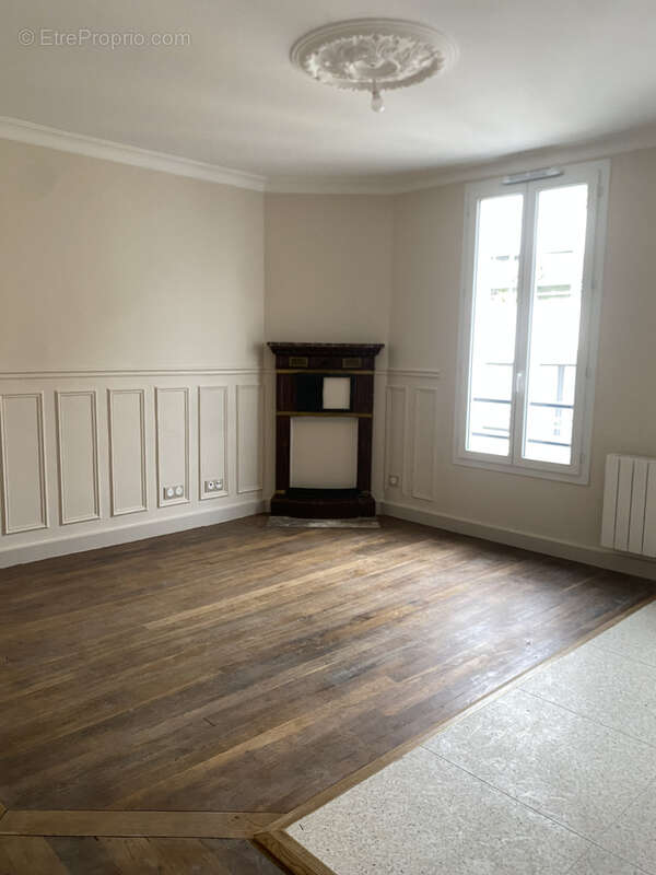 Appartement à LEVALLOIS-PERRET