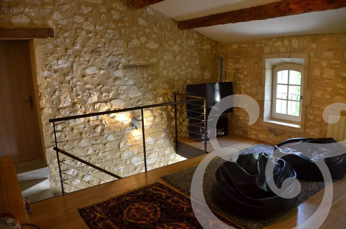 Maison à PLAN-D'ORGON