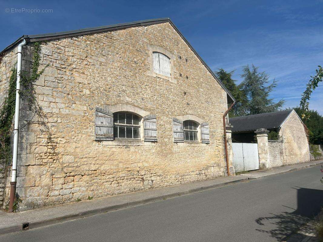 Appartement à PORT-D'ENVAUX