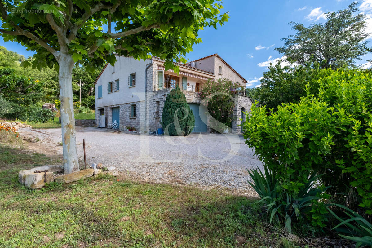Maison à MOLLANS-SUR-OUVEZE
