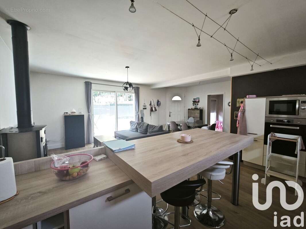 Photo 5 - Maison à SAINT-PRIM